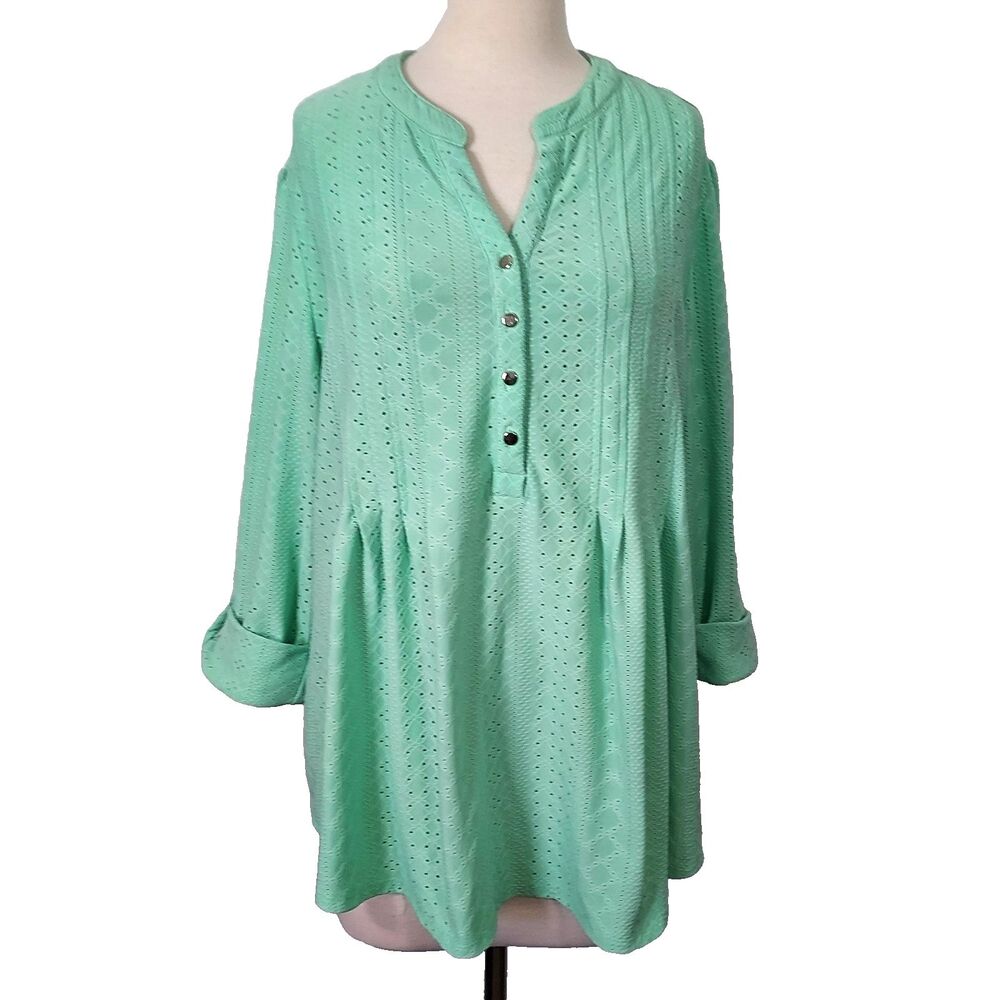 Cocomo Woman Plus 3X Tunic Top Popover Pleated Roll Tab Sleeve Eyelet Stretch